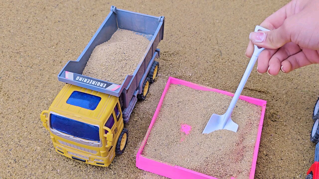 Diy_tractor_making_bulldozer_repair_train_railway___Excavator_Crawler_Crane_and_Construction_Trucks