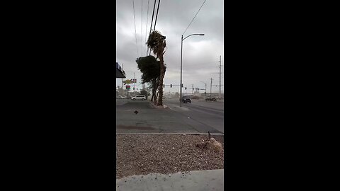Here’s the scene of a wild storm in Las Vegas earlier this week. 👀