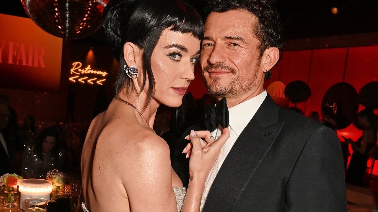 Truth Behind Katy Perry & Orlando Bloom Split: Engagement Crumbles Before Bezos Wedding
