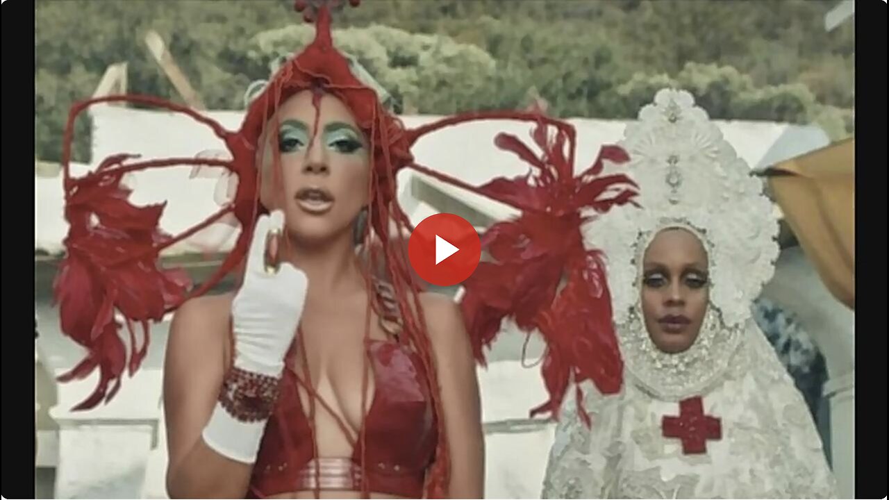 LADY GAGA'S GUICCI SATANlC TRANSFORMATION RlTUAL