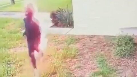 🏃🏿🔥🏃🏿🔥WHEN YOU ARE HIGH IQ AND THINK YOU CAN OUTRUN BEING ON FIRE - FAFO HOME INVASION FAILED