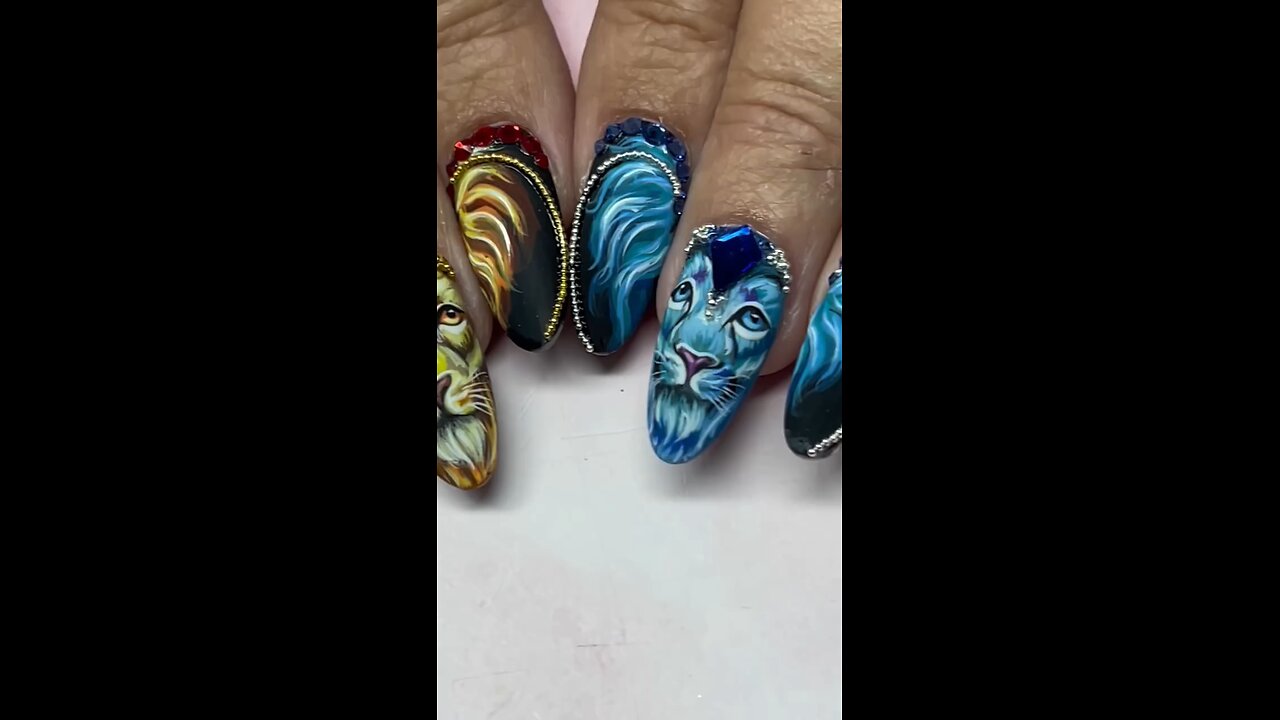 Brown Lion Nail Art 🦁 with Royal Blue Vibes 💙 | Fierce & Elegant Nails 2025