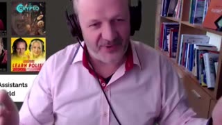 What things Podcasters do that he finds benefical