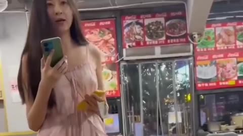 Chinese women don't like black men.