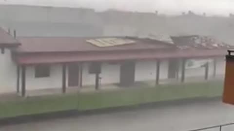Tornado reported in Onigo di Piave, in the Treviso, Italy
