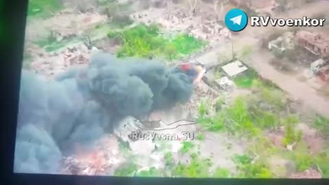 More Footage of the Failed Ukrainian Victory Day Attack on Toretsk