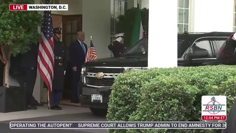 RSBN President Trump Greets President Ramaphosa of South Africa - 5-21-25
