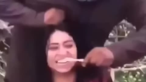 *Exclusive Video* Brutal Cartel Punishment