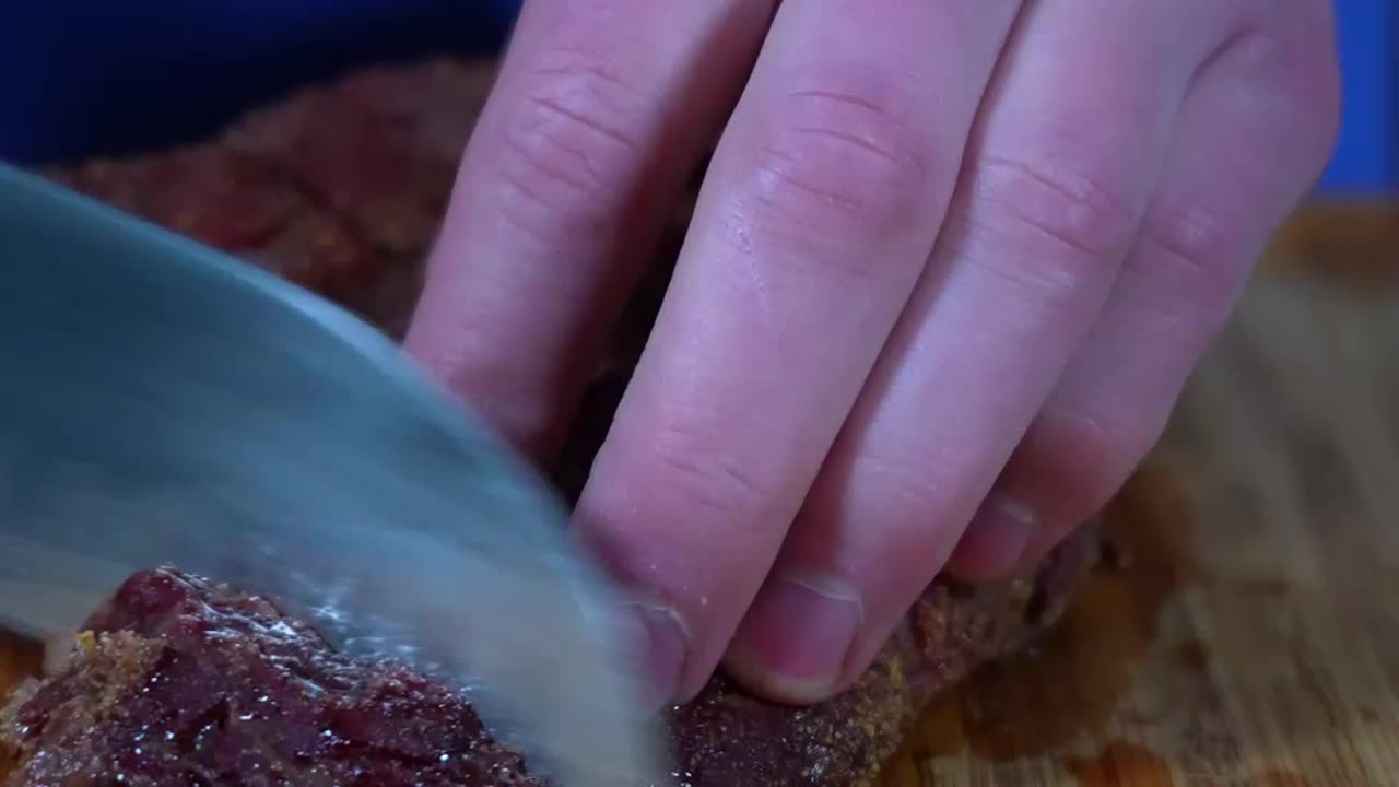 Slicing A Steak The RIGHT Way For TENDER Results