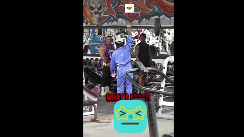 Can't talk right now, I'm at the gym 🤭