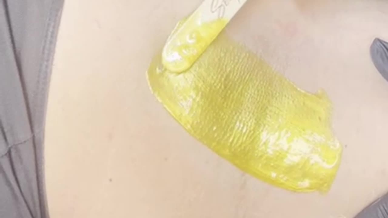 ✨ Underarm Waxing in Arkansas Using Sexy Smooth Golden Allure | @aestheticallyyoubykaitlyn ✨