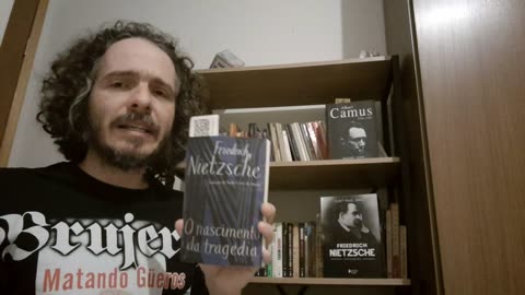 O ideal socrático como doença O Nascimento da Tragédia (Nietzsche) e O Homem Revoltado (Camus)