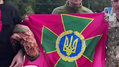 🎉🇷🇺 Ukraine Russia War | Ukrainian Defenders Return Home on Independence Day | RCF