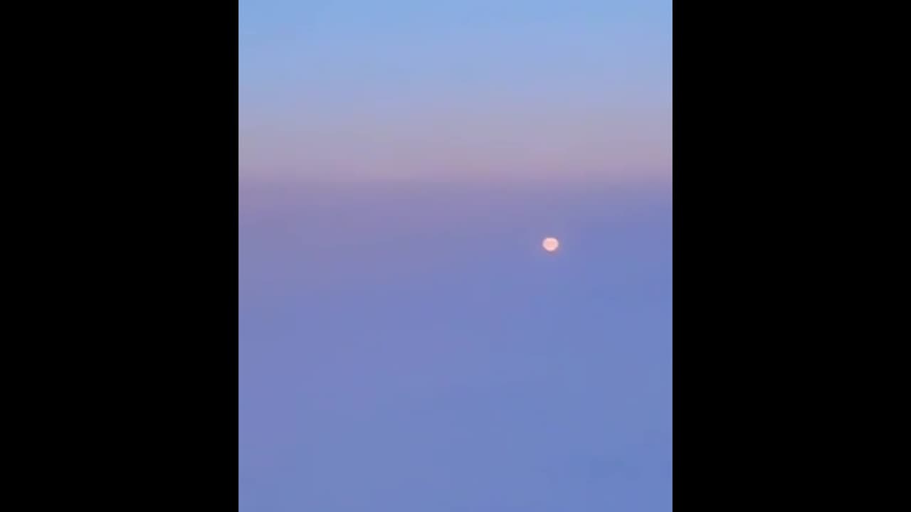 Unknown object captured over Greenland🧐🛸🛸🛸🛸🛸🛸🛸🛸🛸🛸🛸🛸🛸
