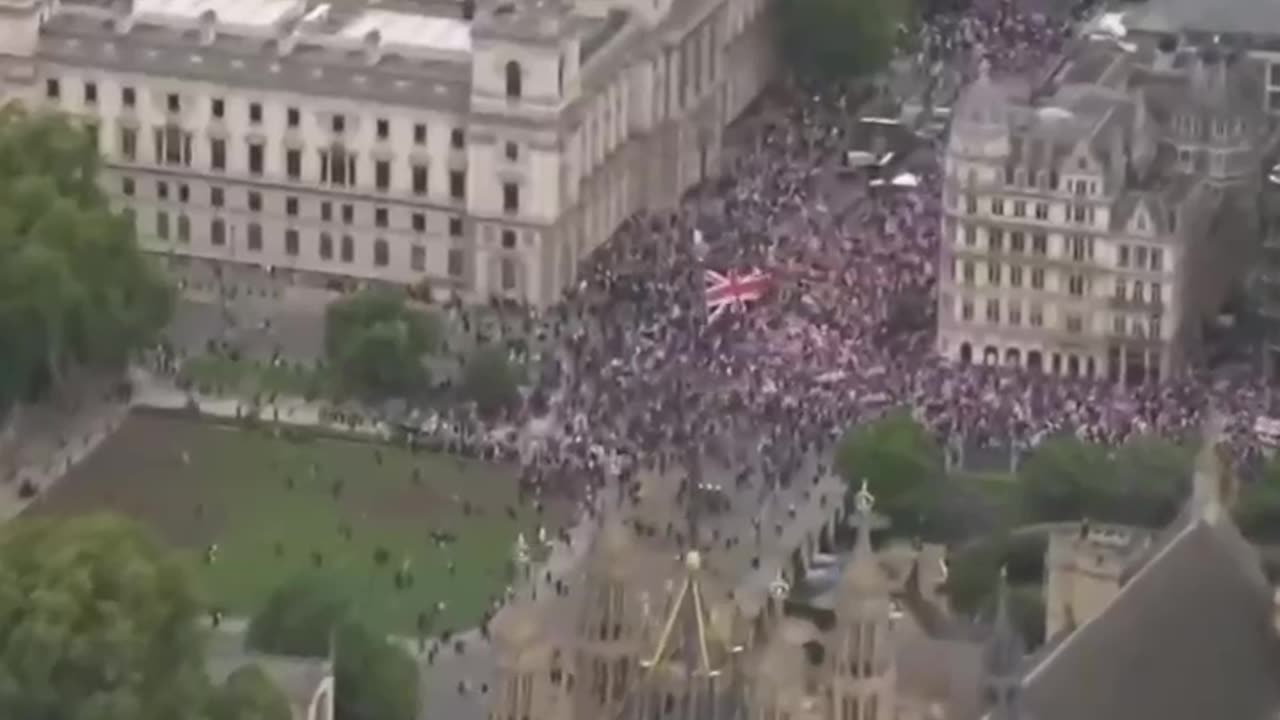 Unite The Kingdom Rally Represents THE COMMON MAN [Leftists and MSM Call Everyone ‘Far Right’]