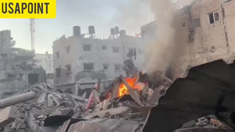 Watch the moment an strikes hit Gaza