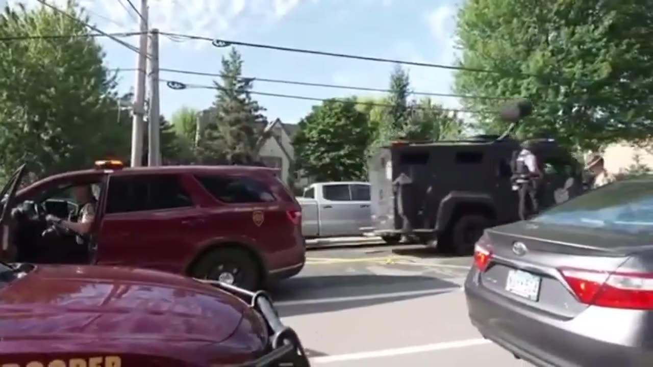 CRISIS ACTOR WITH DUPING DELIGHT MENTIONS 9/11 - MASS SHOOTING HOAX