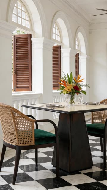 😎Hotel Dining Table Perfection: Built for Hospitality Needs ✨