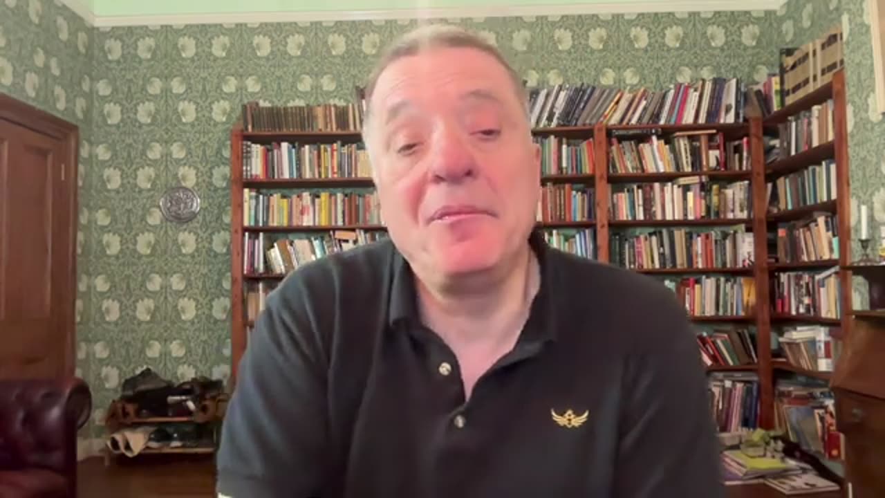 Trump Backs Starmer/Macron Ultimatum; Moscow Says NO Defies Sanctions; UK Labour MPs Turn On Starmer