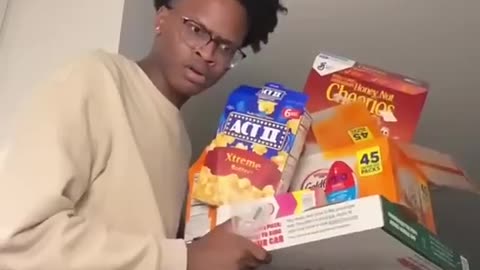 Me getting snacks at 3 AM and something falls🤨