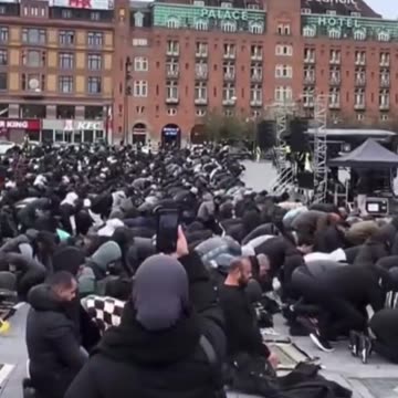 Denmark Faces the Threat of Multiculturalism: Video Shows Islamic Demonstrations in a Public Square
