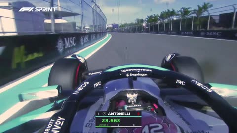 Making it look effortless! 💨 Let's take in Kimi Antonelli's fastest time from SQ3 in Miami 👇