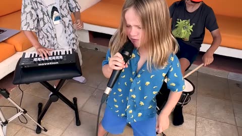 jammin' with my brothers #romeoeats #walkofftheearth #shorts