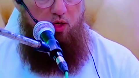 aik din man us k pass aaye jahan who rihta tha #madanichannel #hajiabdulhabibattari #newviral