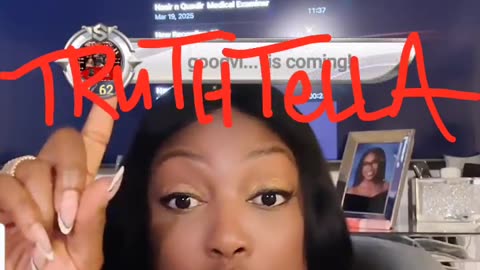 EMPRESS PARIS SAYS UNTIL SHE SEES OTHERWISE QUEEN TOMIKAY WHOOPED JAZZY CHERRY & MADE HER PISS ON HERSELF & 2 DAYS LATER SHE STILL IN JAIL SO THE ONLY PERSON WHO TOOK A LOSS WAS JAZZY CHERRY AND SHE LOOK STUPID ASF TAKING HER LOSS 💯