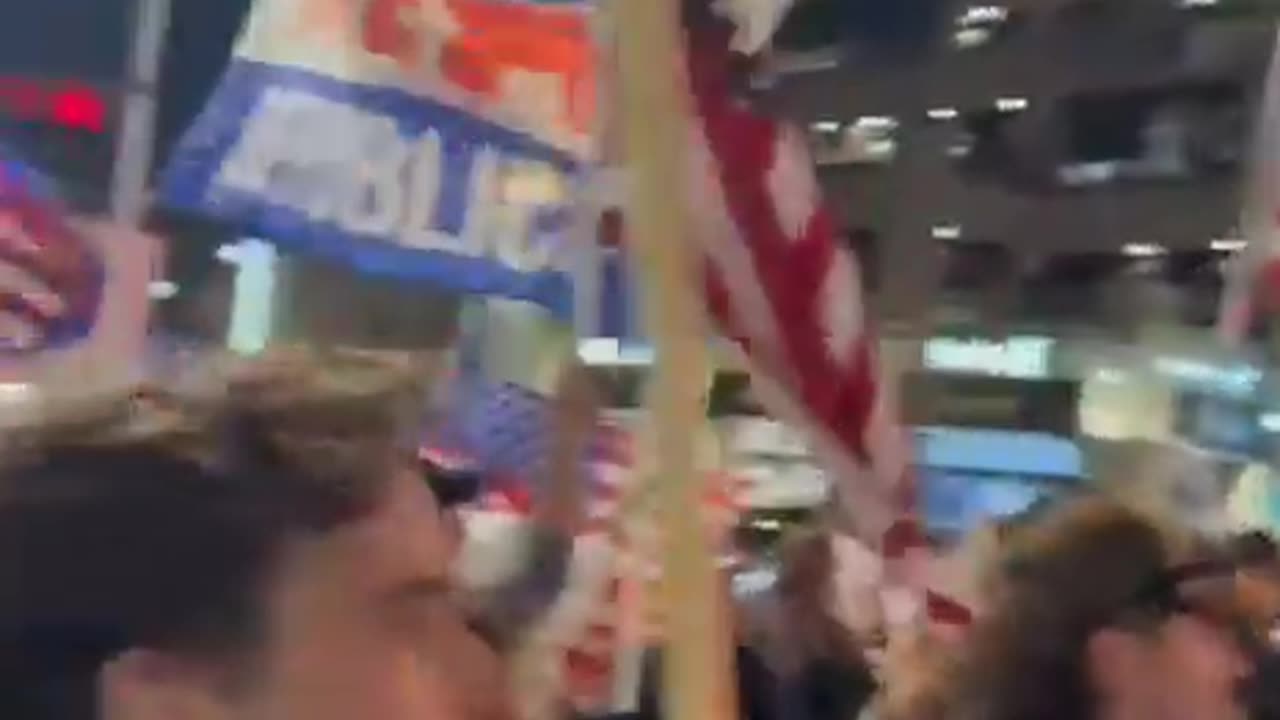 Protests are erupting across America tonight.“WHITE MAN FIGHT BACK”