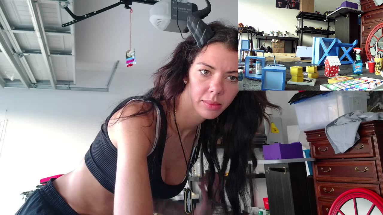 WE'RE FINISIHING, WE'RE FINISHING..... these HELLDIVERS 2 projects.