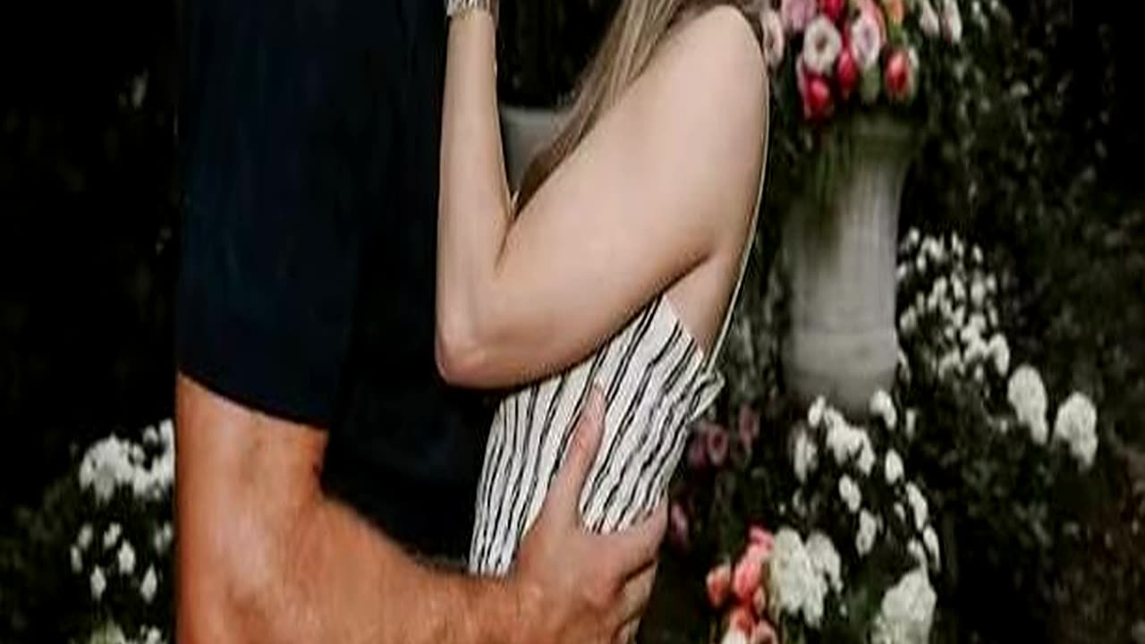 Copy Taylor Swifts 41k Engagement Accessory with