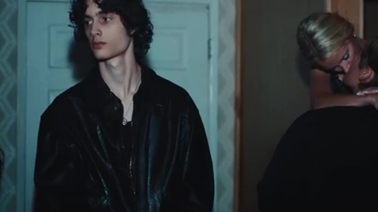 Must Watch: sombr - back to friends (official video)
