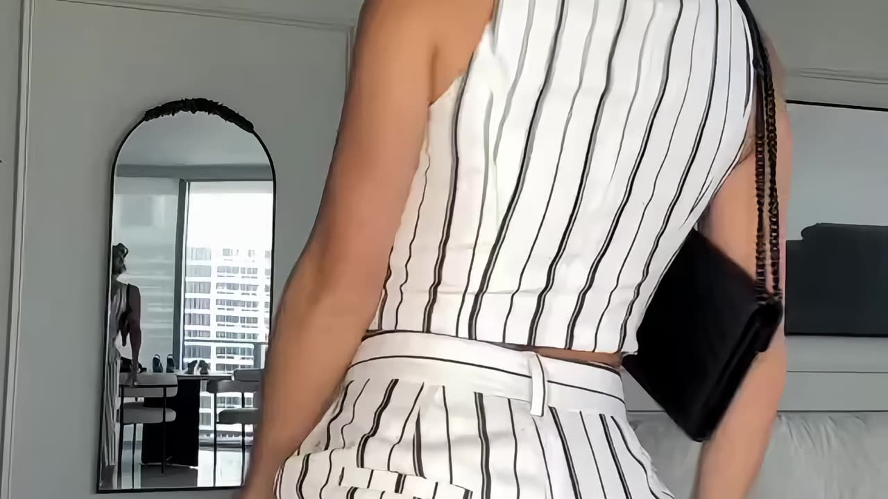Trying out Fashionnova outfits