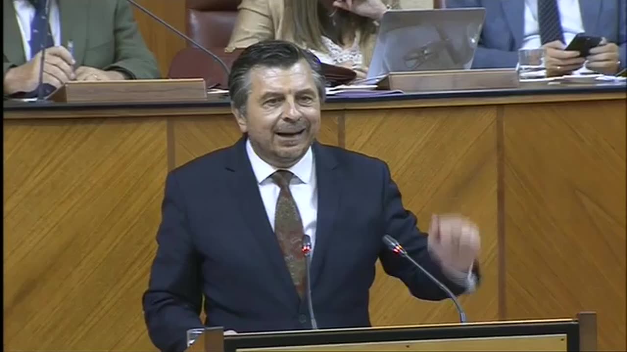 El circo de Pedro Sánchez.