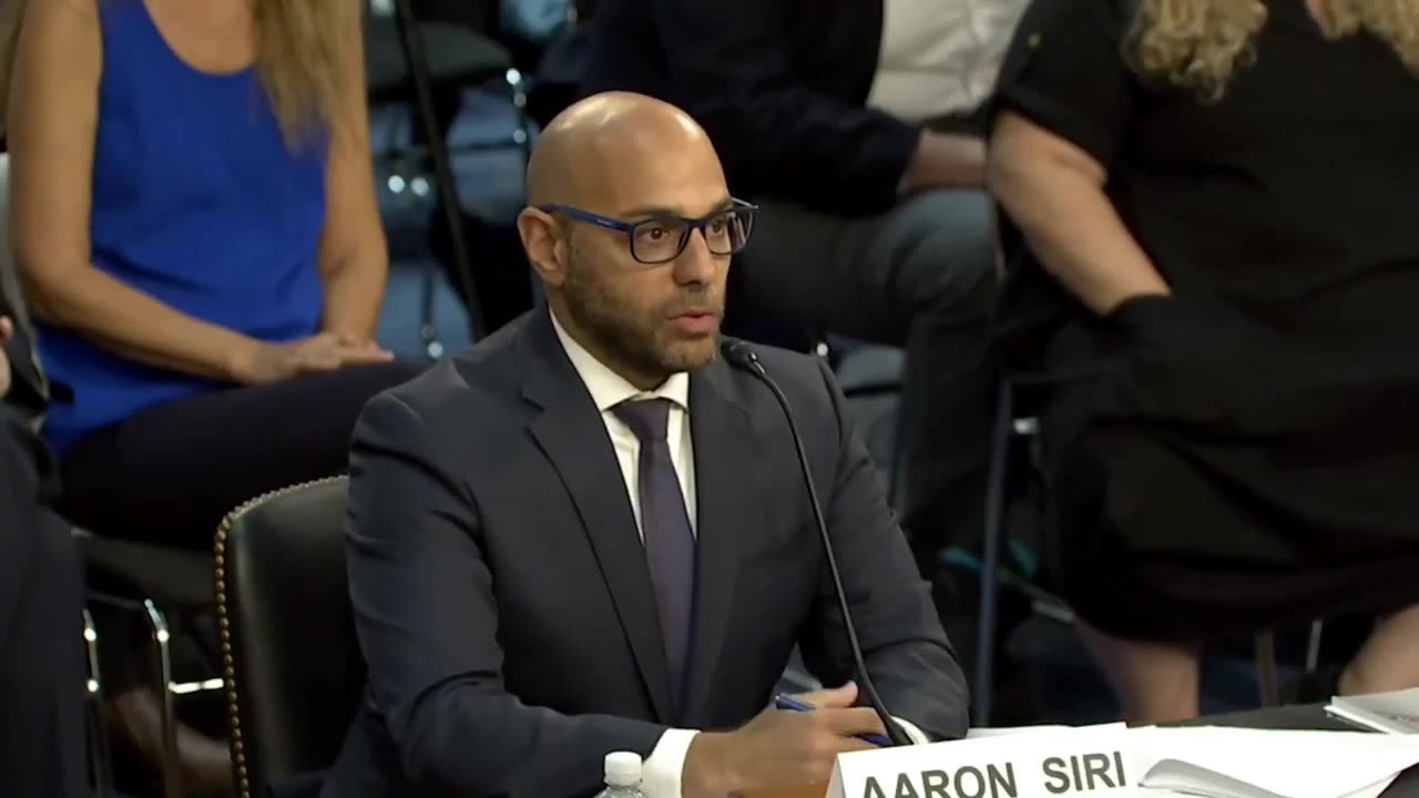 “I rely on the evidence, not titles or slogans”: Aaron Siri humiliates pharma-shill sen. Blumenthal