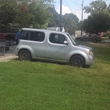 Saying Goodbye To Our Nissan Cube 😞