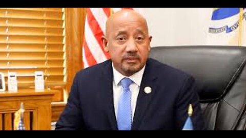 Massachusetts Mayor Sparks Controversy Over Translator Request