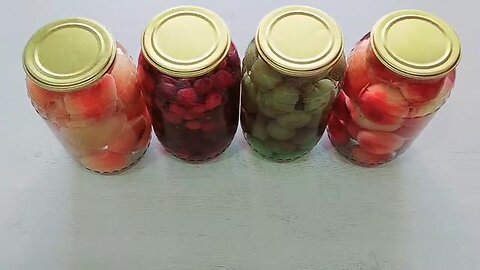 "Unlock the Secret to Keeping Fruits Fresh for a Year Without a Fridge"