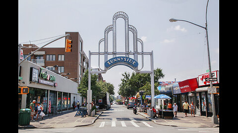 Sunnyside In Queens, NY Walking Tour