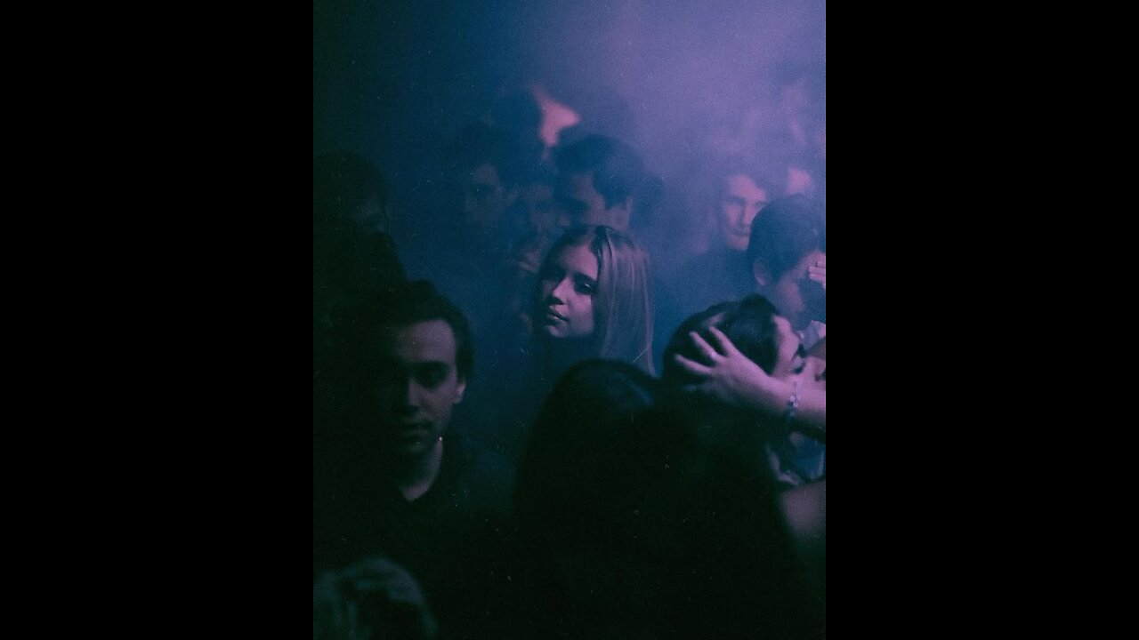 Lofi Chill Guitar Beat Pale Reflections (Calm, Study, Relax)