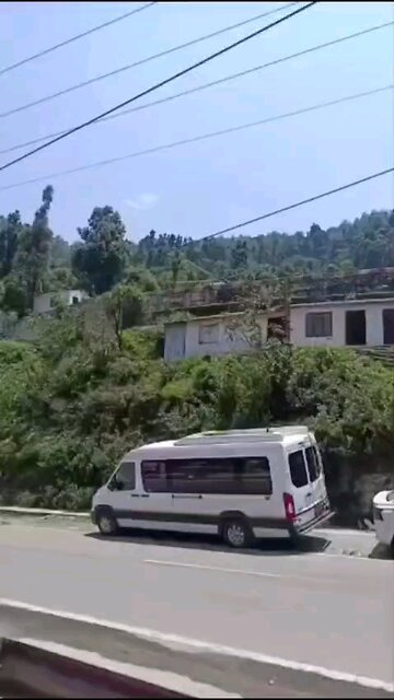 Helicopter Landing crash in a Highway near Kedarnath