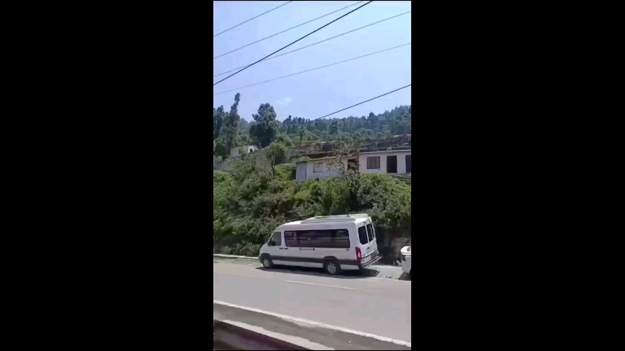 Helicopter Landing crash in a Highway near Kedarnath
