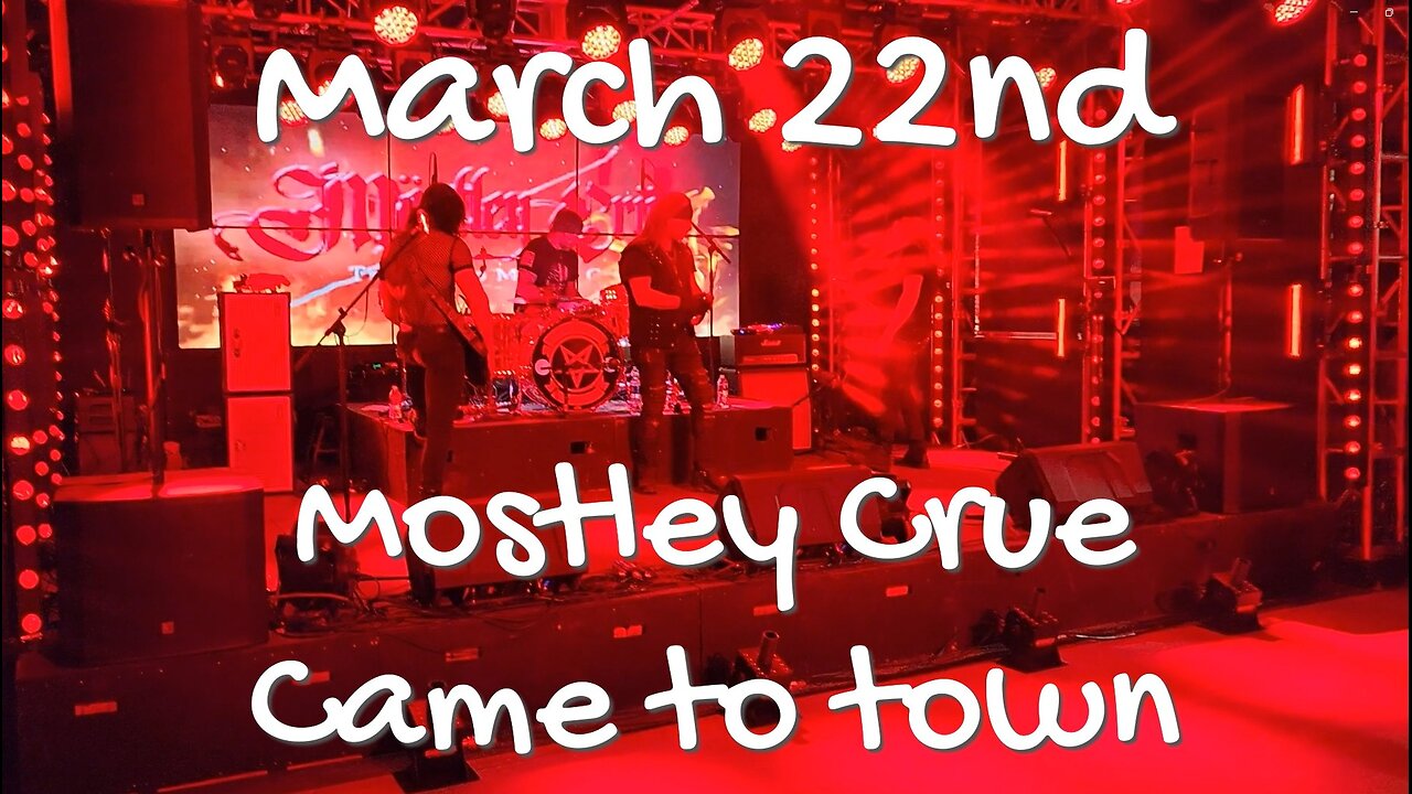 Mostley Crue meets the Concert Stage