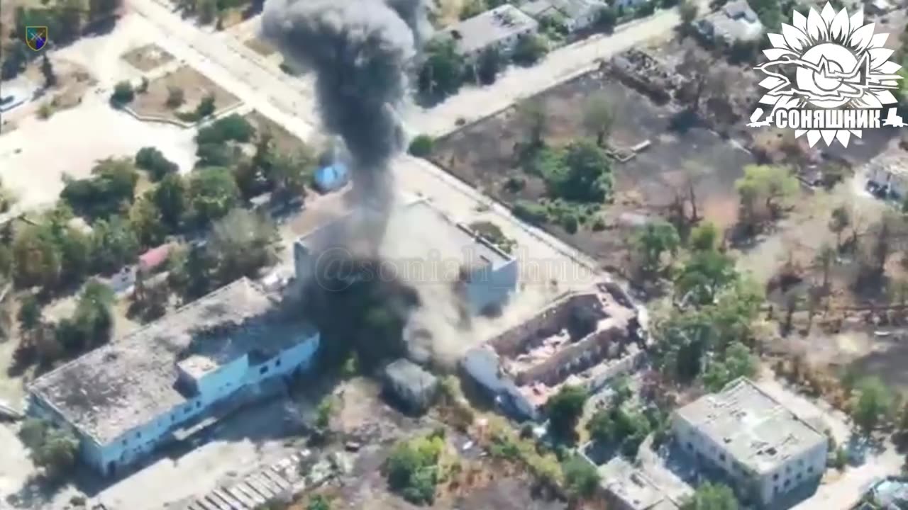 Airstrikes Hit Basement Full of Russian Infantry