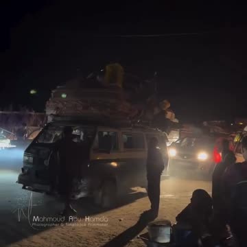 At night, families continue to flee from northern Gaza to the south