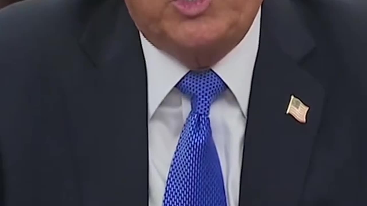 Reporter asks Trump who killed JFK