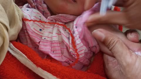 baby injection video | doctor uncle | sui wala #shorts #trending #injection #healthyshorts86