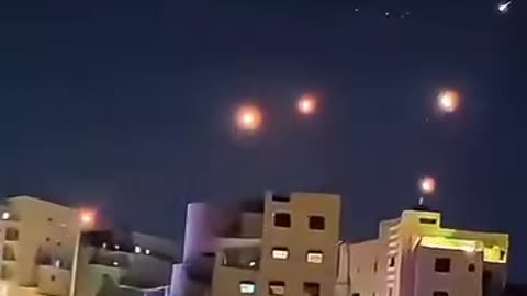 🎶 Boom 💥 music 🎶 Boom 💥