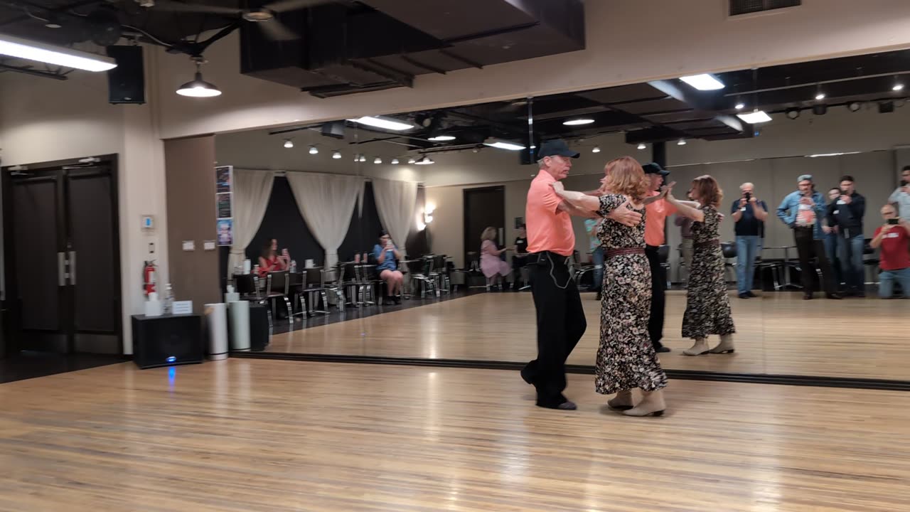 Two Step @ Studio 22 with Bobby Pritchard 20250501 215544888